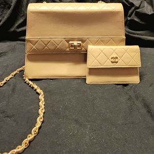 Chanel purse